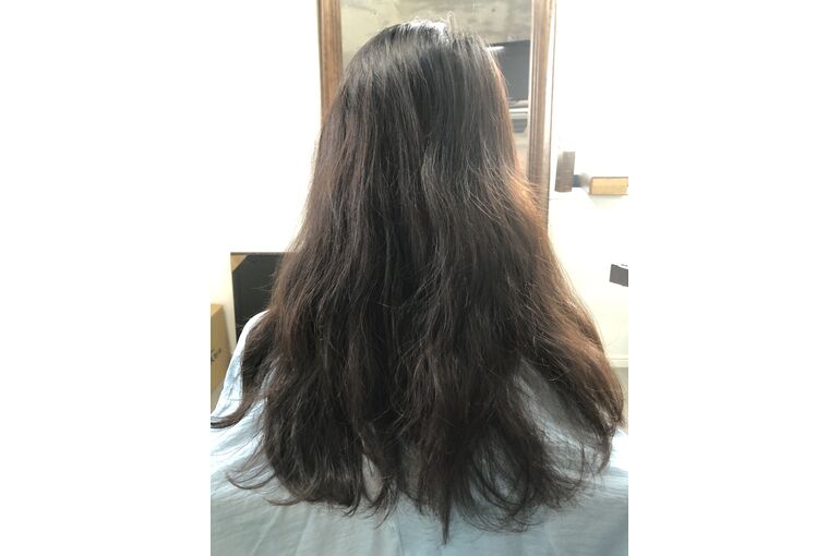 変身前の髪型