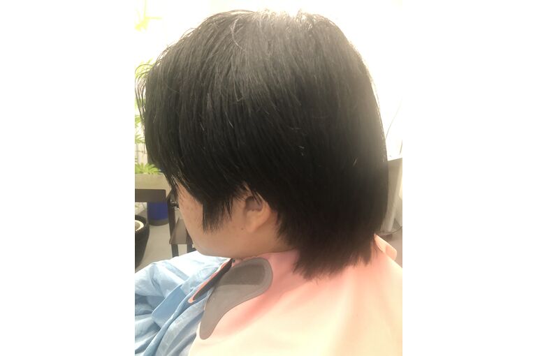 変身前の髪型