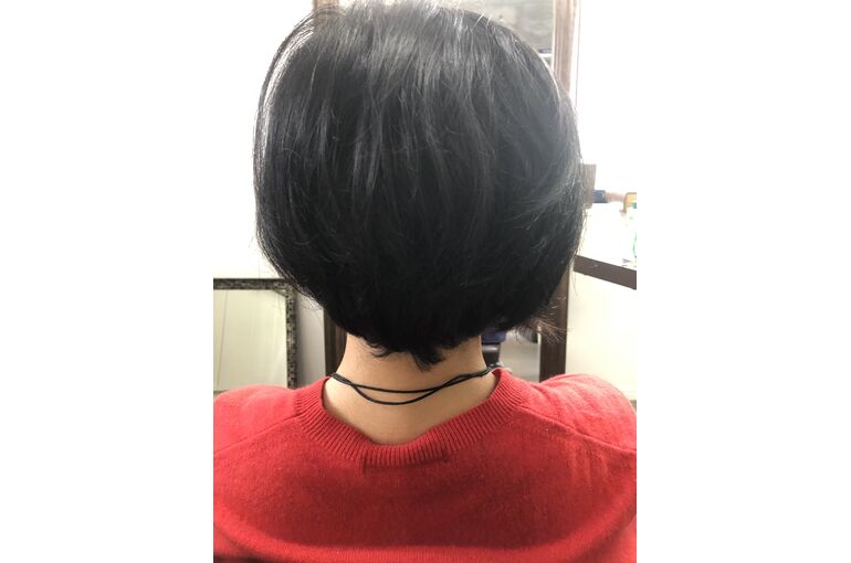 変身前の髪型