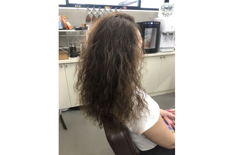 変身後髪型